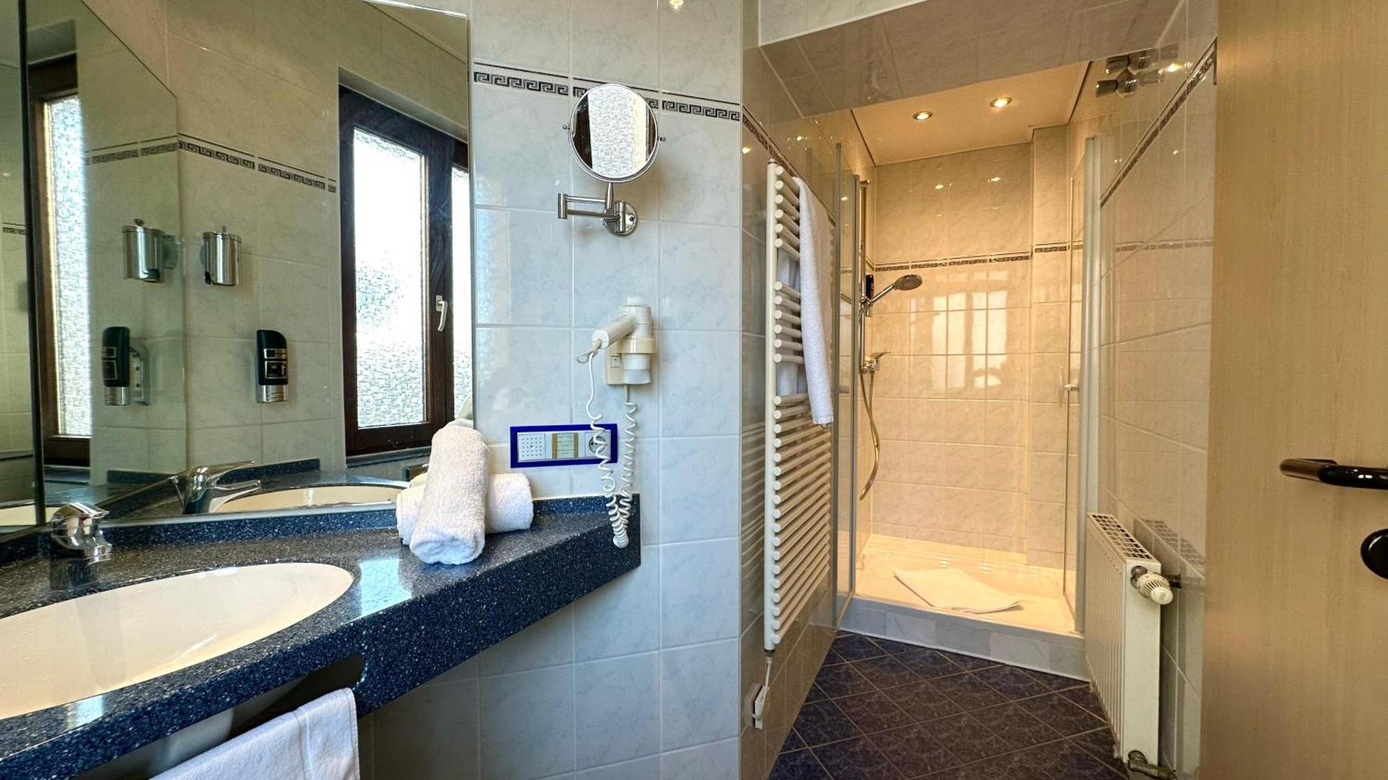 Ar Boutique Hotel מאנהיים מראה חיצוני תמונה
